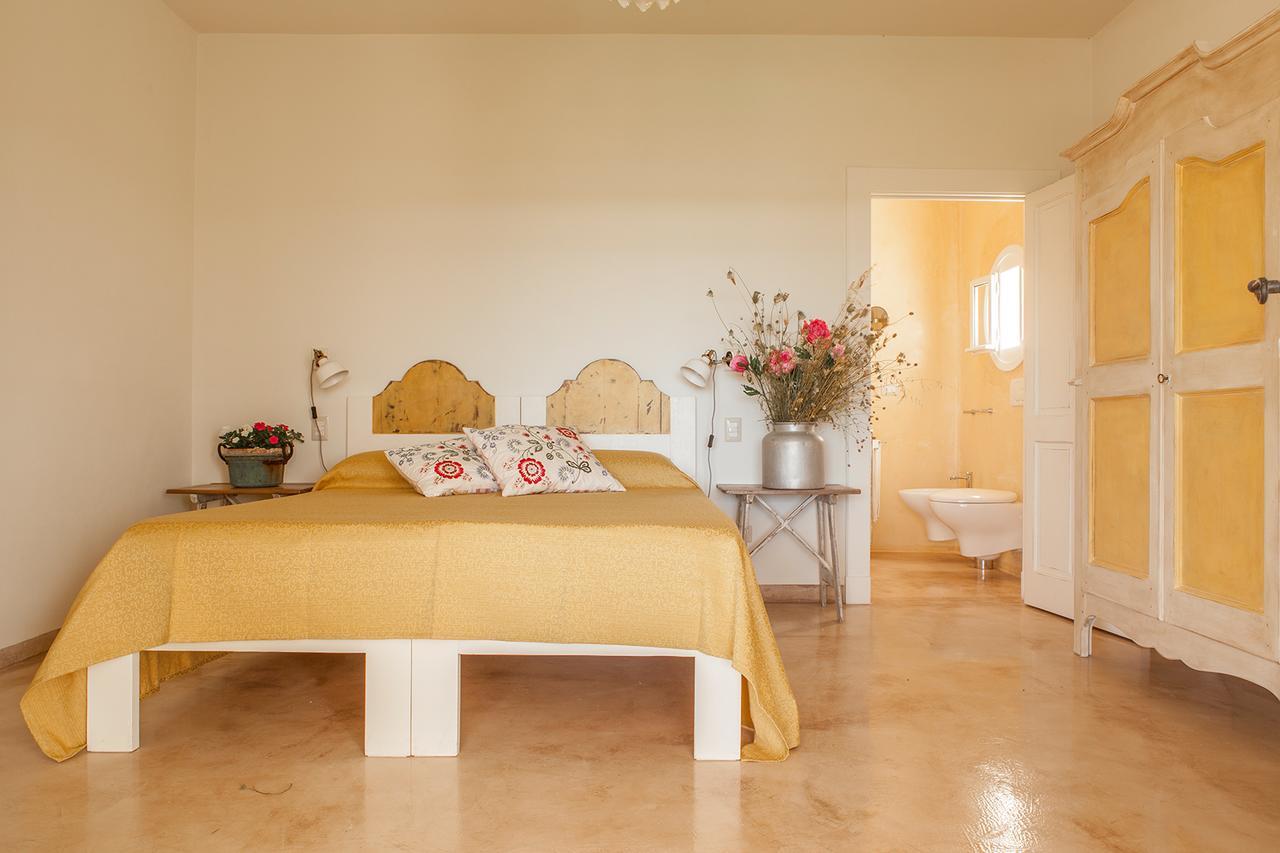 Agriturismo Li Calizzi Arte E Natura Novoli Buitenkant foto
